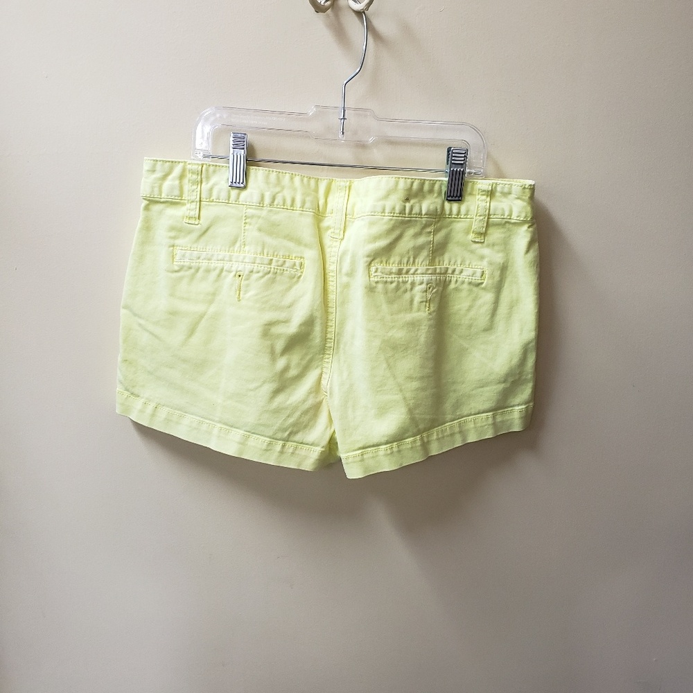 Mossimo - Picture 2 of 3